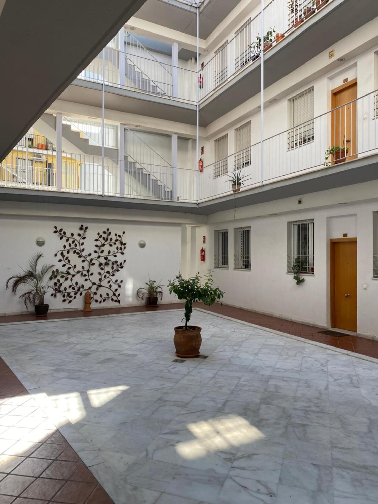 Moderno Estudio Junto Al Rio Sevilla Exterior foto